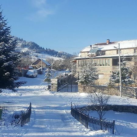 Pashuta Otel Voskopojë Dış mekan fotoğraf